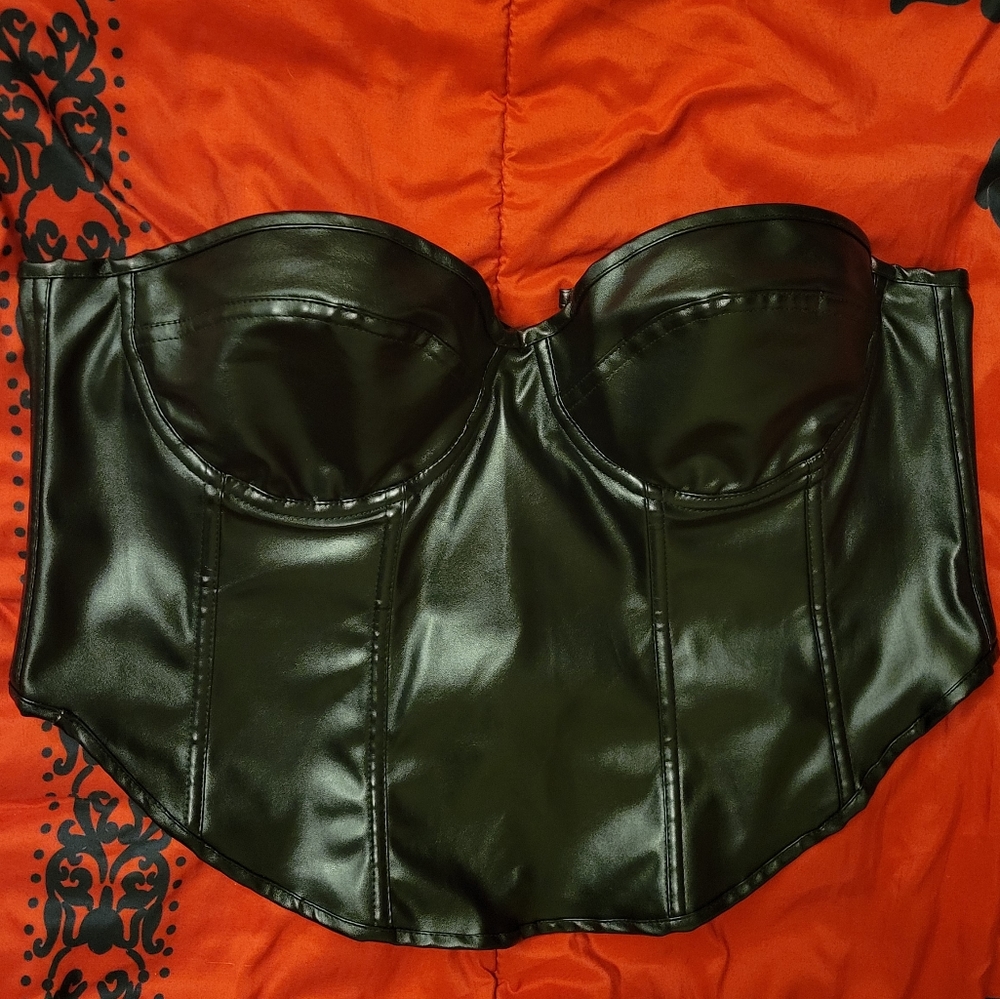 Sexy Black faux leather boned corset lacing bustier corset plus 2XL NWOT - Picture 10 of 16